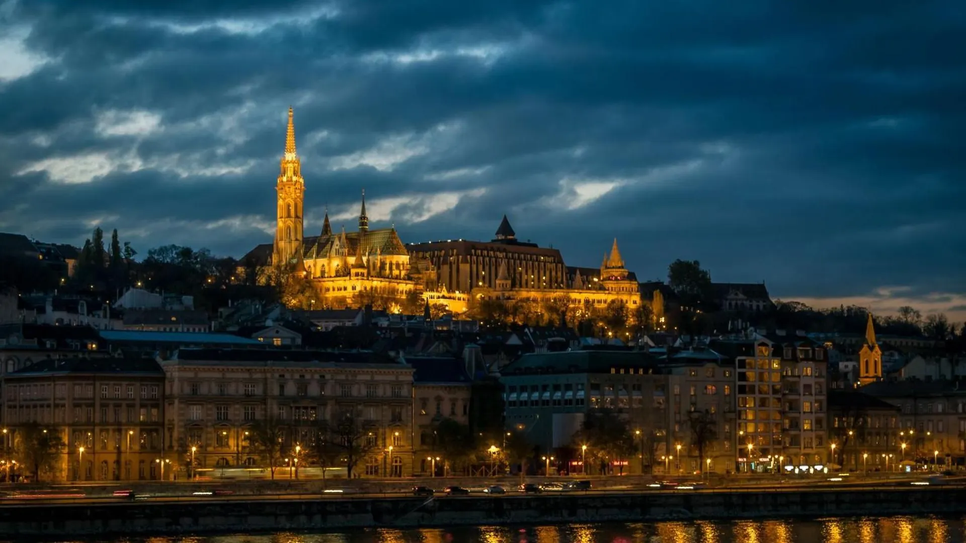 Next To New York Palace City Center Apartment Budapest